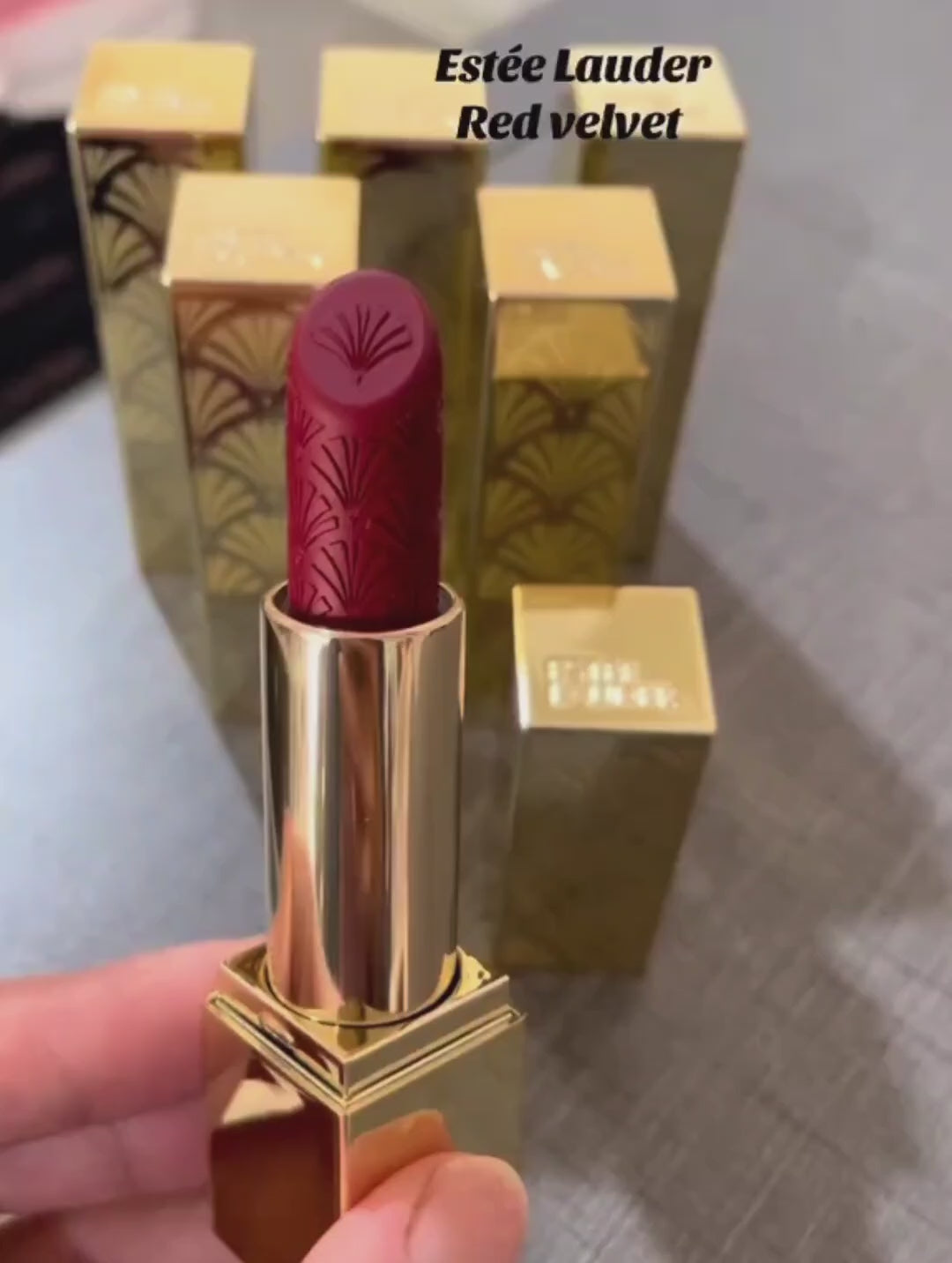 Estee Lauder Lip Stick Red Velvet Creme Coverage High-end Long-lasting