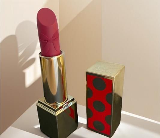 High-end lipstick creme coverage premium 