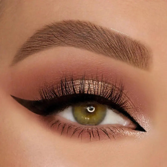 Huda Beauty liquid eyeshadow with matte and metallic finish, long-lasting formula